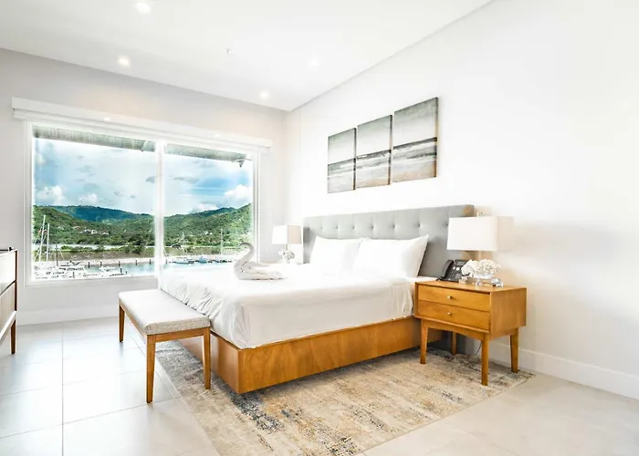 Luxury Marina View 2-bd 402 Villa *